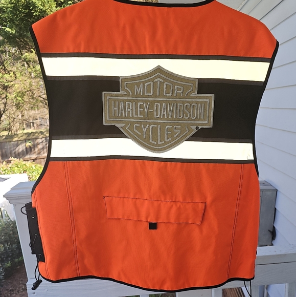 Harley Davidson Vest - Picture 6 of 7